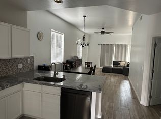 205 N 74th St UNIT 123, Mesa, AZ 85207