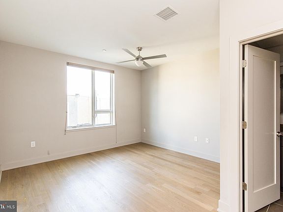 3rd image of 1646-48 S 12th St #202