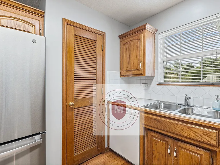 12510 S Lincoln St — Photo 14