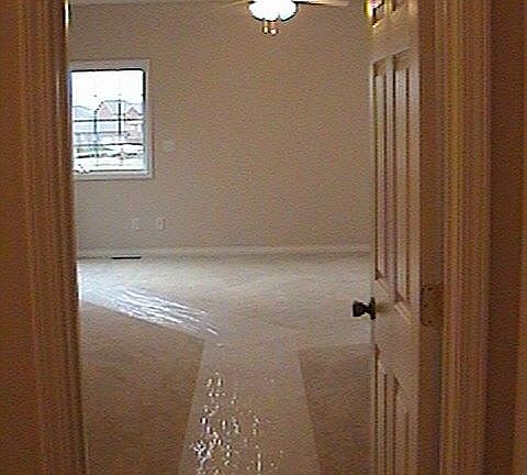 4th image of 2605 Red Leaf Dr