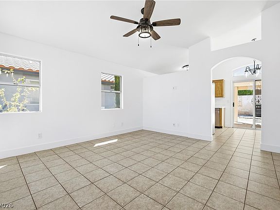 4th image of 6663 Dude Ranch Ln