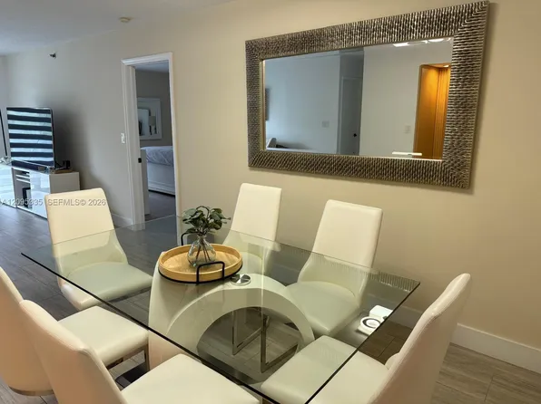 3300 NE 192nd St APT 414, Aventura, FL 33180