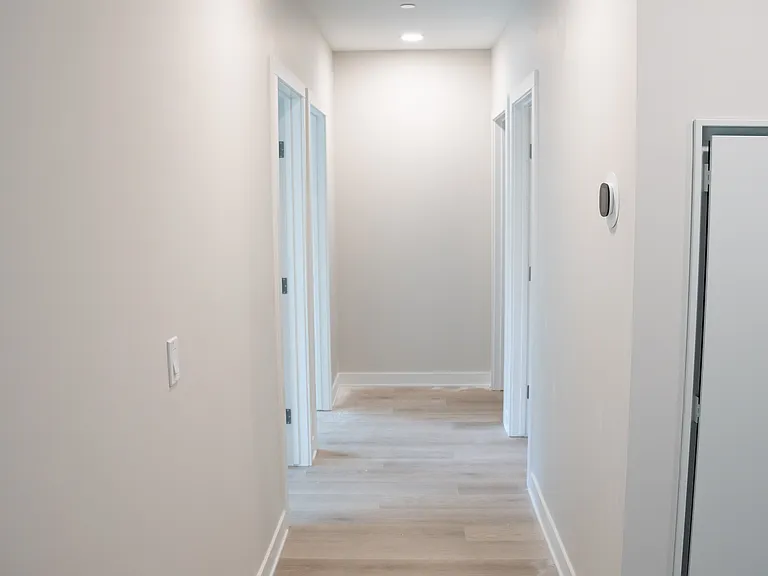 4030 University Ave NW — Photo 123