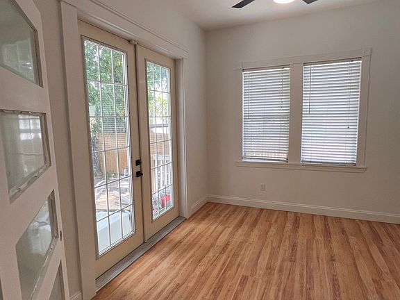 5th image of 2308 E 8th Ave