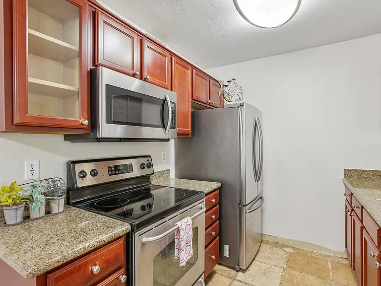 3383 Foxtail Ter — Photo 22