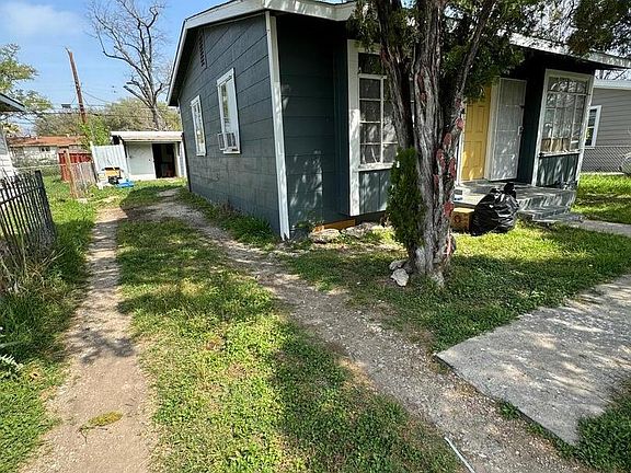 2nd image of 1731 SAN ANGELO