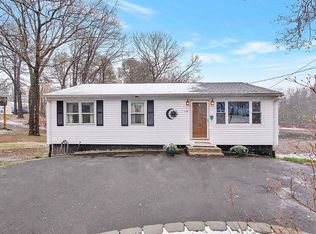 134 Undine Cir, Springfield, MA 01109