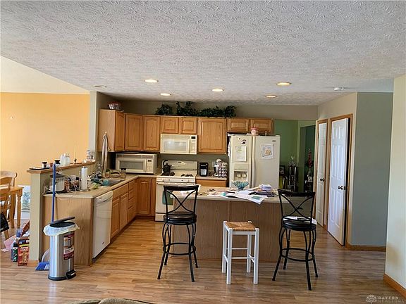 4th image of 1330 Kables Mill Dr