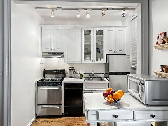3rd image of 2109 Broadway APT 8159