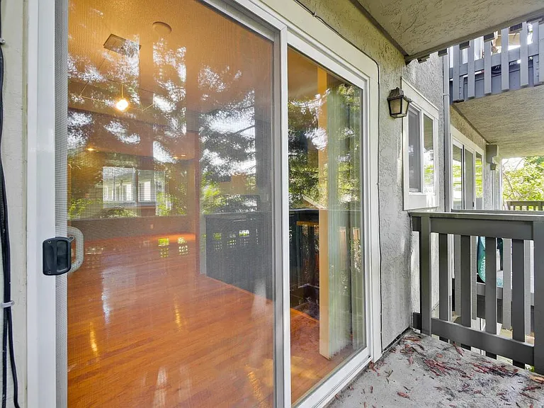480 E Okeefe St #218 — Photo 25
