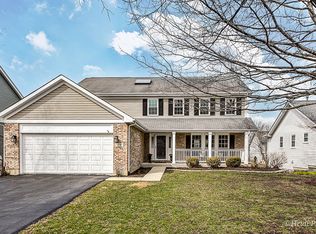 13 Westmoor Ct, Aurora, IL
