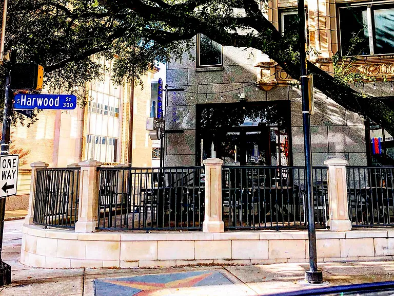 Lone Star Gas Lofts II — Photo 41