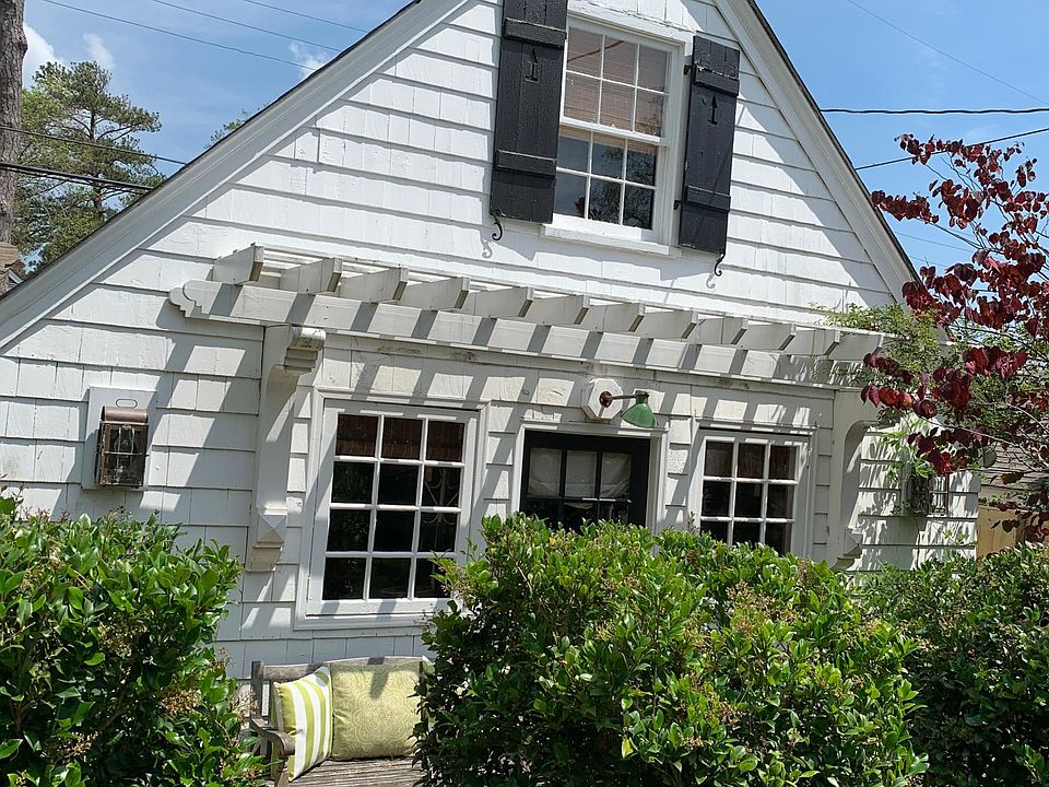 1st image of 244 Bay Colony Dr
