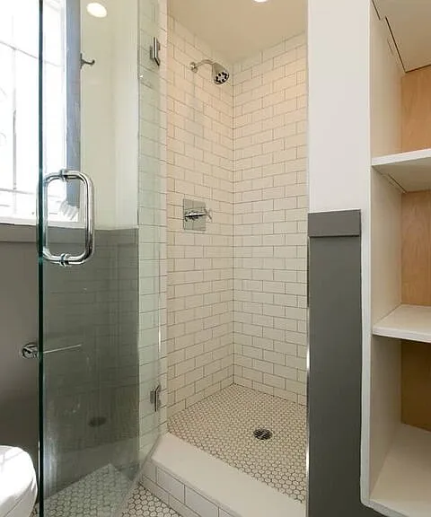 1136 S Hayworth Ave — Photo 19
