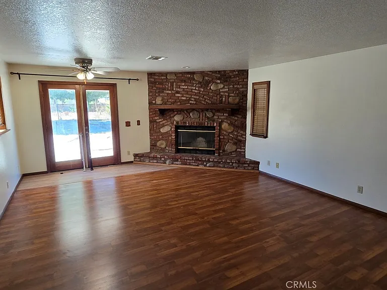 2828 W Avenue O8 — Photo 20