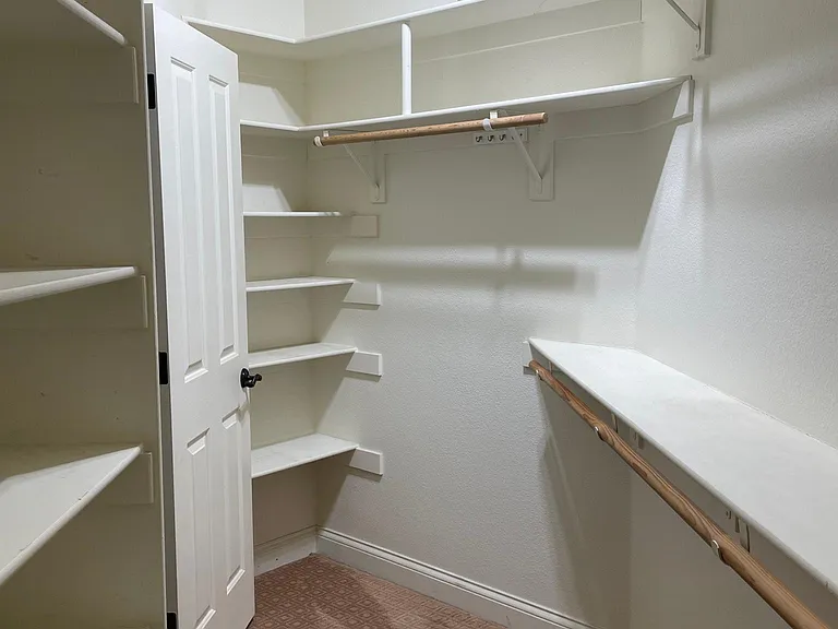 18465 Kalin Ranch Dr — Photo 15