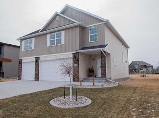 225 34th Ave E, West Fargo, ND 58078