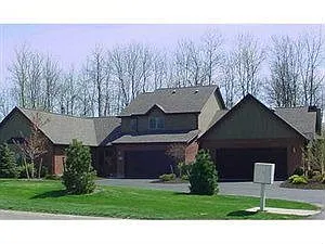 5215 Bridle Path Ln photo 1