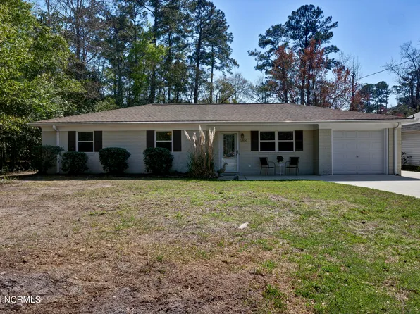 5850 Michelle Drive, Wilmington, NC 28403