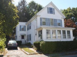 15 Washburn St, Weymouth, MA 02189