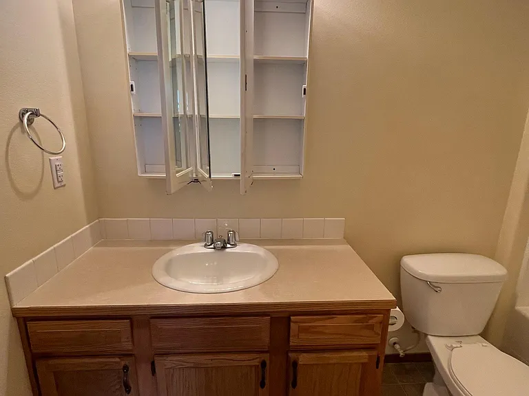 6005B Chapel Hill Blvd #201 — Photo 29