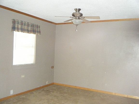 4th image of 484 Cr 407