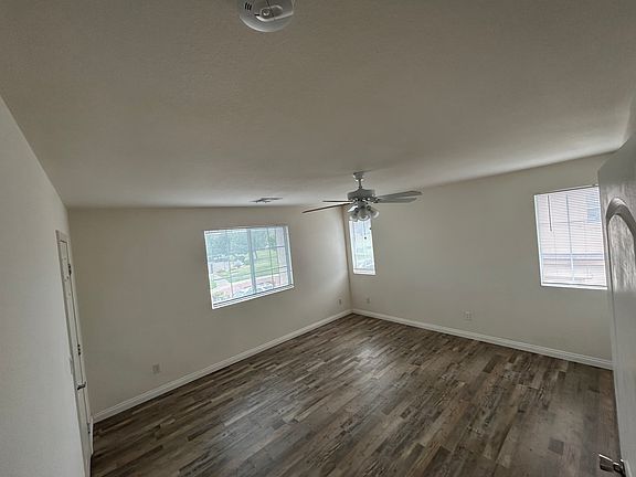 4th image of 1244 Shades End Ave