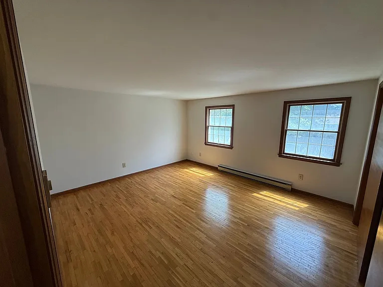 152 McCarty Ave — Photo 14