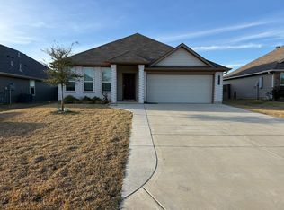 303 Camp Bowie Rd, Caldwell, TX 77836