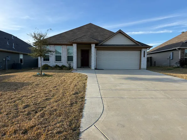 303 Camp Bowie Rd, Caldwell, TX 77836