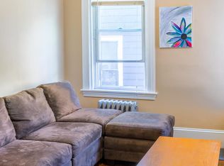 10 Moreland St, Somerville, MA 02145