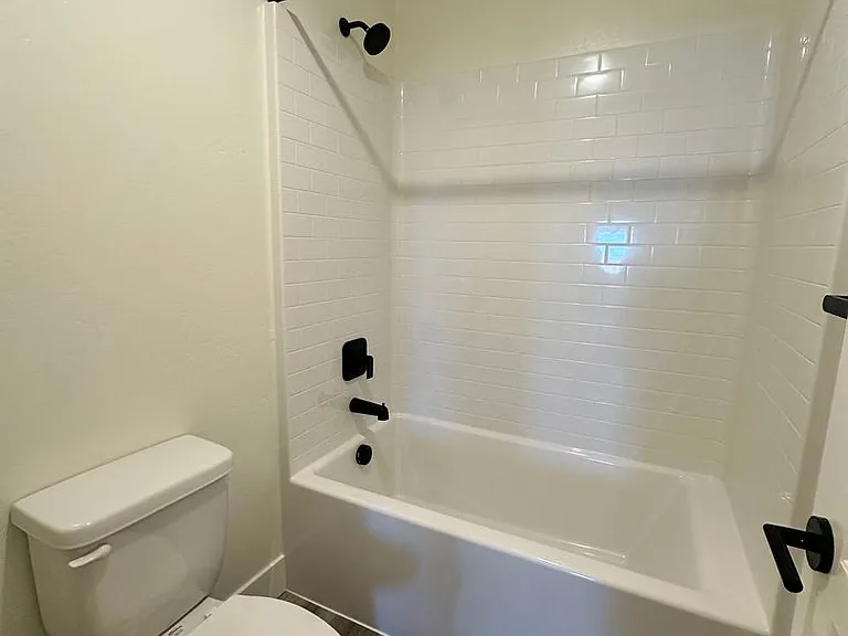 4005 W Babcock Ave — Photo 20