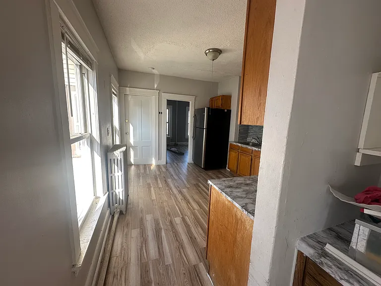 124 Kendall St #2 — Photo 10