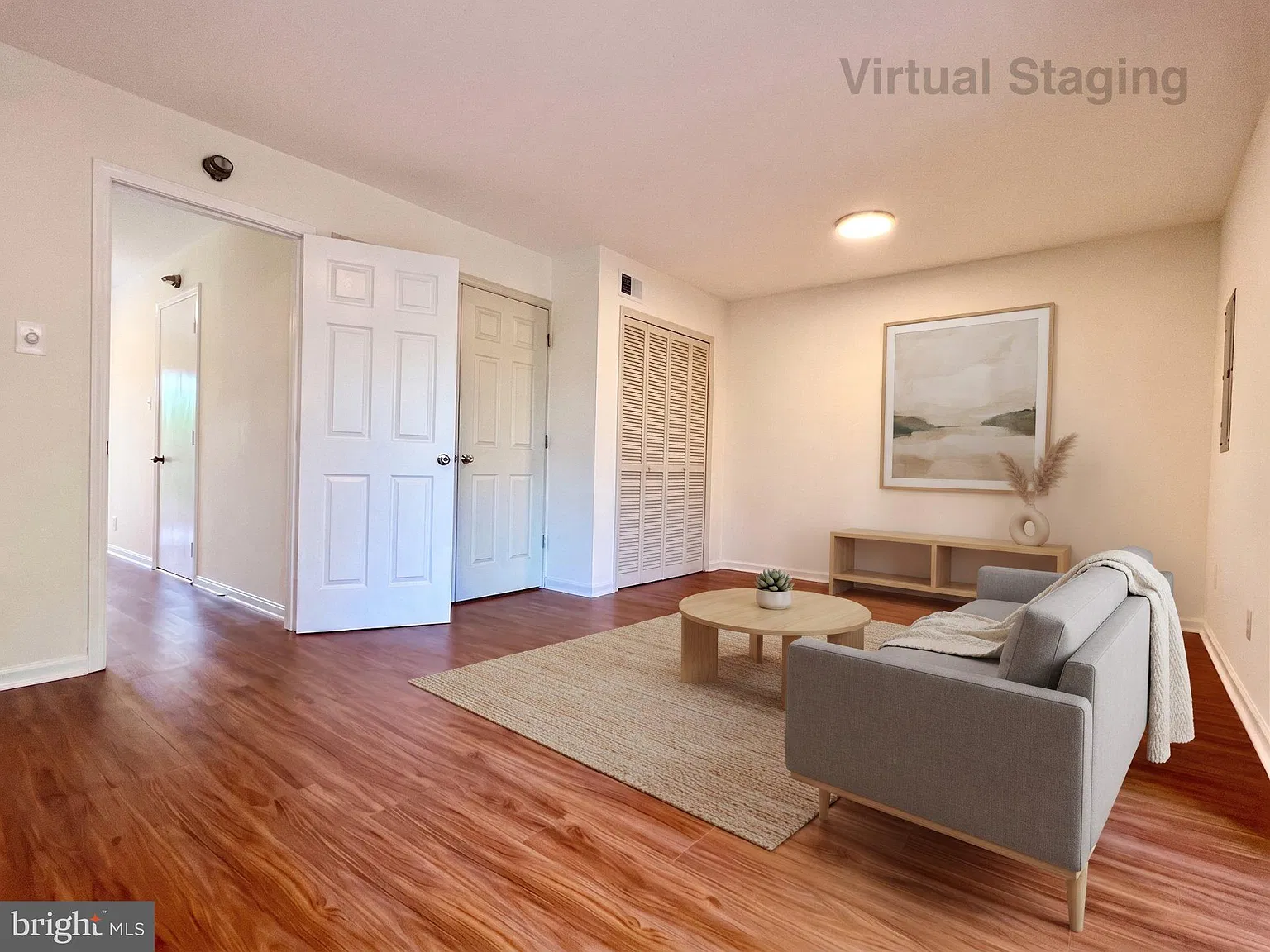 3 bed, 2.5 bath, 1352 sqft, $3,000 — Photo 3