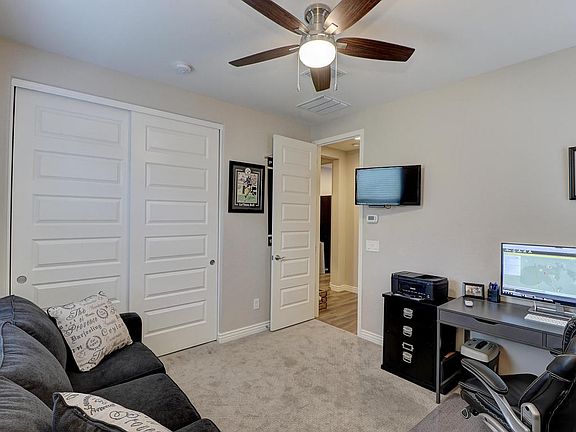 5th image of 4712 E Daley Ln