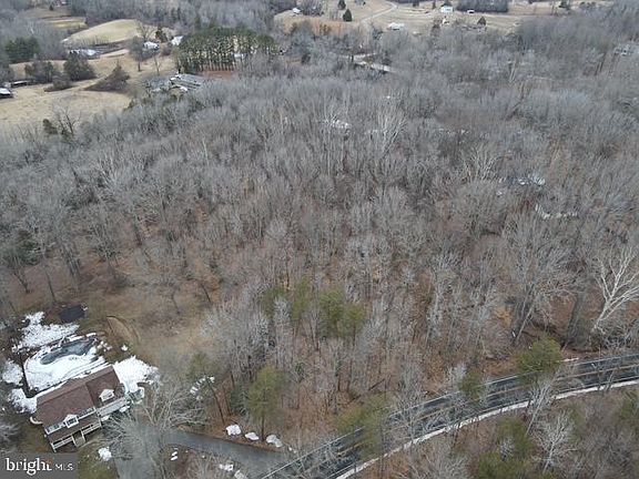 5th image of Brooke Rd