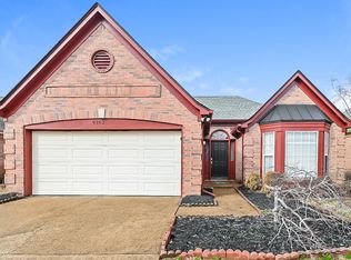 9362 Garden Woods Dr, Cordova, TN 38016