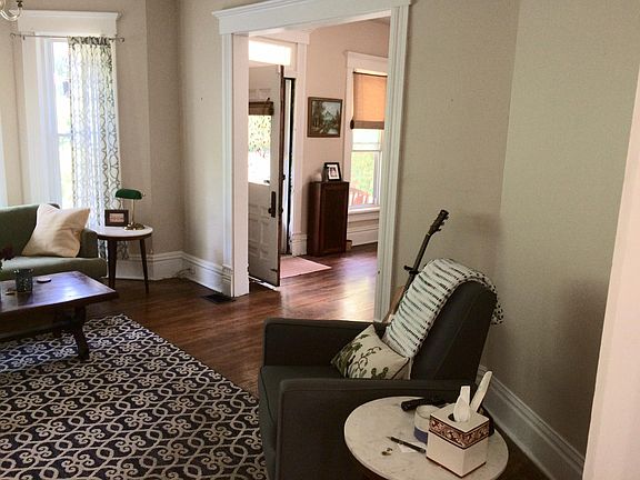 5th image of 615 Franklin Ave
