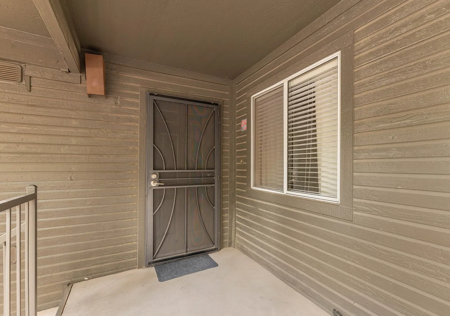 Cozy Flagstaff Condo — Photo 3
