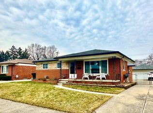 24631 Patricia Ave, Warren, MI 48091