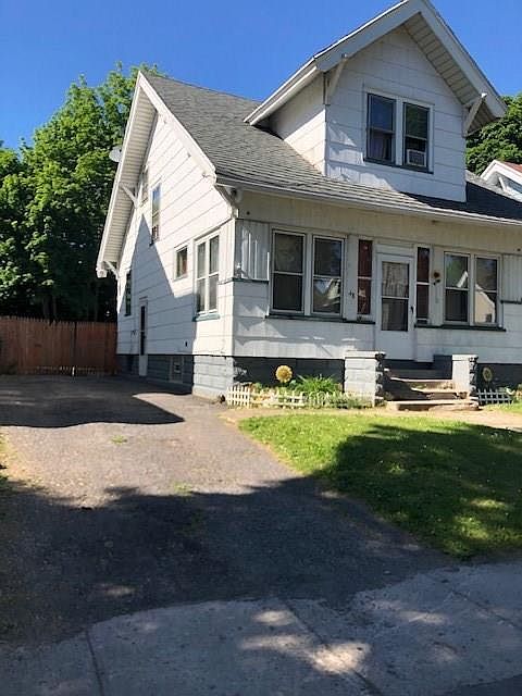 2nd image of 48 Chapin St