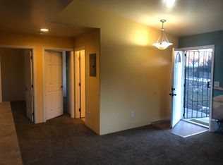 925 Fulton St APT B, Klamath Falls, OR 97601