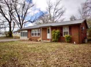 1700 Denton Ave, Cookeville, TN 38501