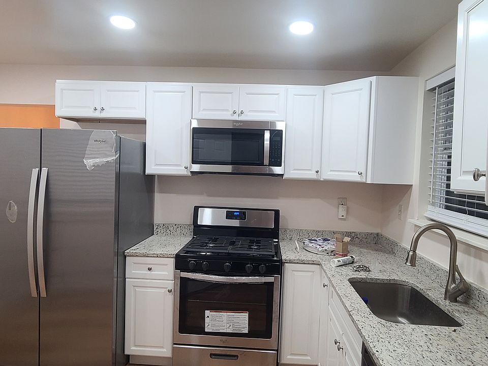new kitchen and all new appliances