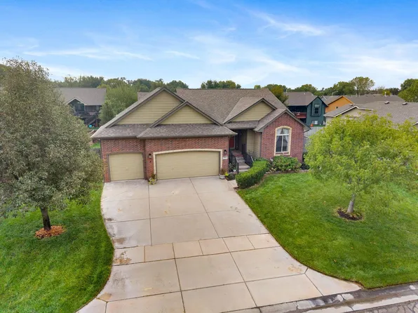 2001 E Wyndham Rd, Wichita, KS 67219