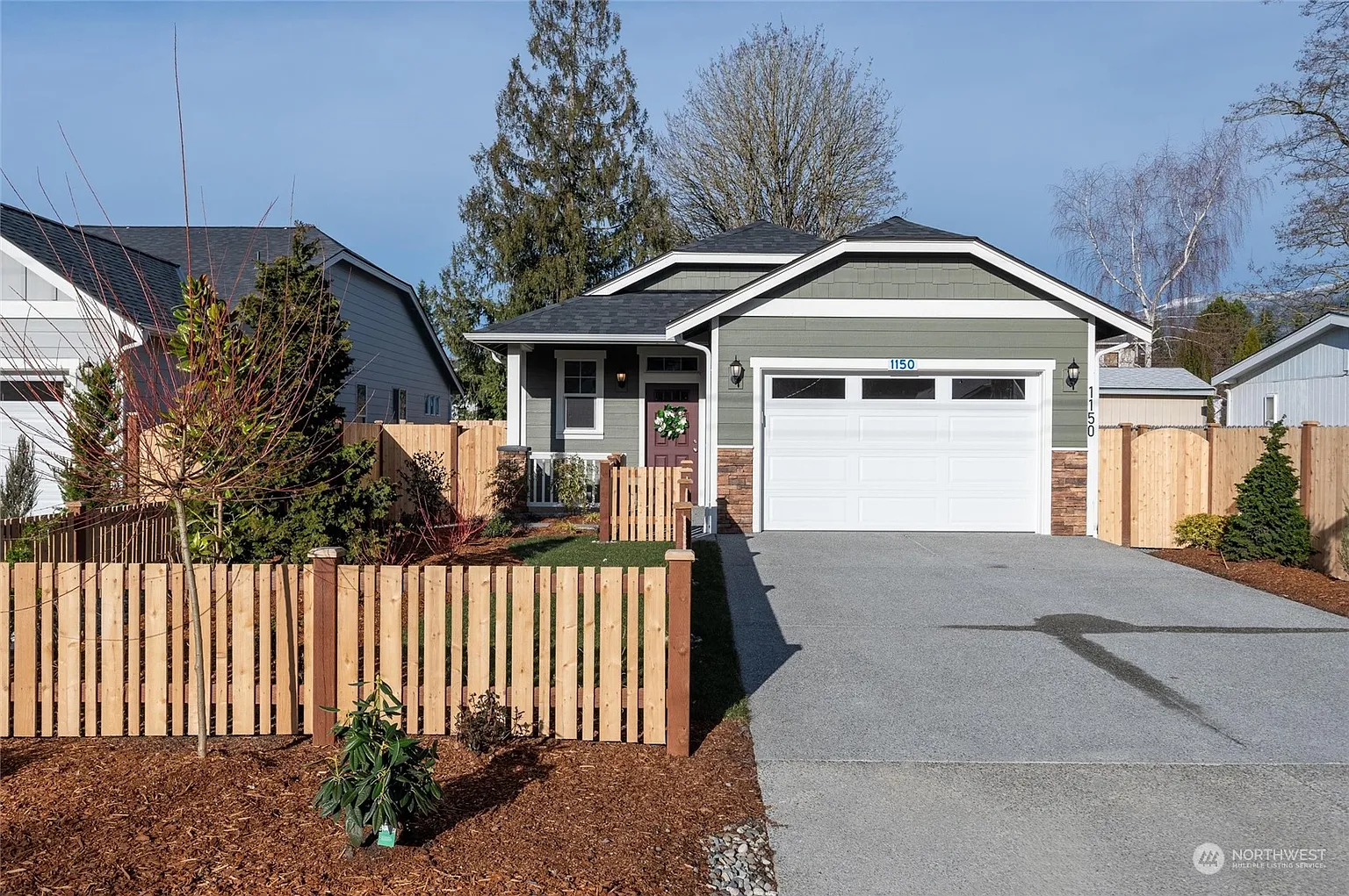 1150 Warner Street photo 1