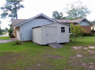 115 Tanglewood Dr, Hattiesburg, MS 39402