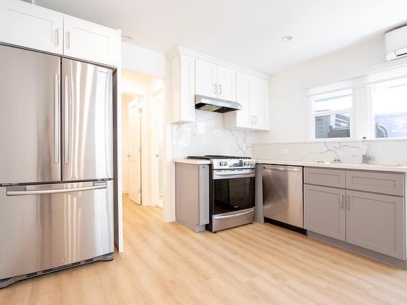 2nd image of 2438 7th St #B692a9477