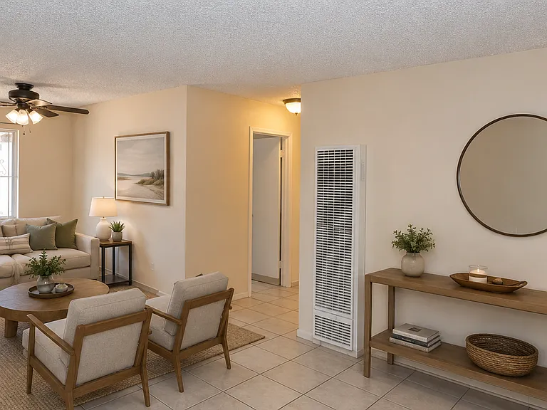 4271 Logan Ave — Photo 3