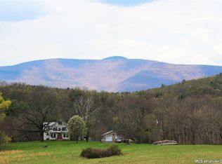 127 Dave Elliot Rd, Saugerties, NY 12477